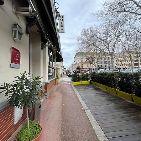 Hotel Des 3 Marches- Logis Hotel Restaurant Le Vésinet Kültér fotó